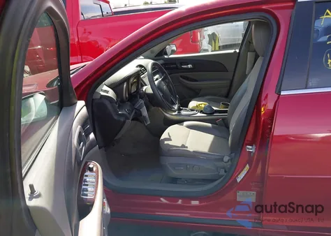 2013 Chevrolet Malibu Eco z USA, uszkodzony, nr VIN 1G11D5SR7DF157604